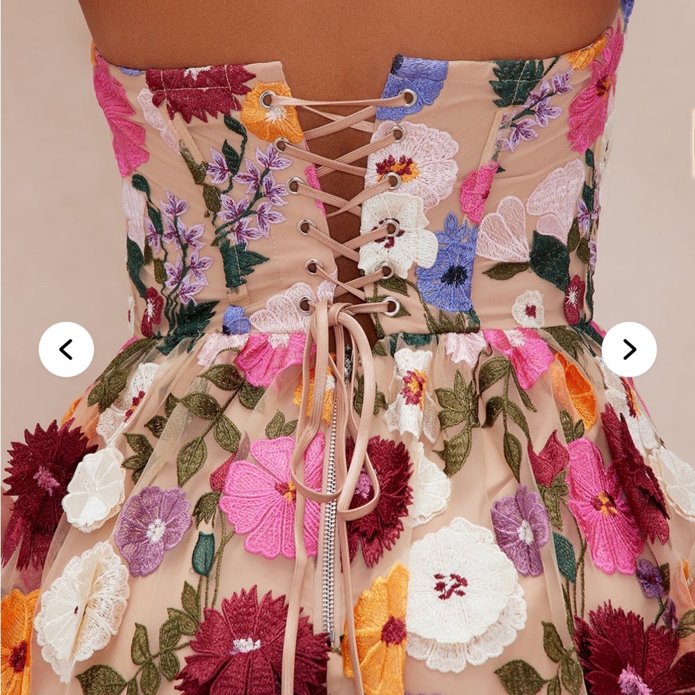 Floral Strapless Midi Dress - Picture 3 of 7
